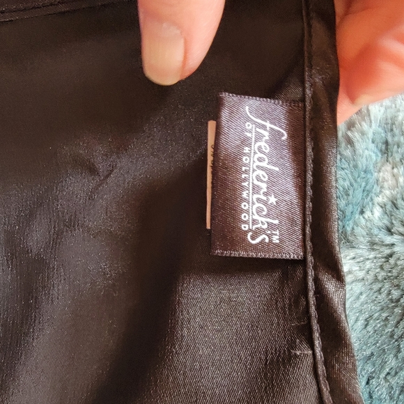 VINTAGE FREDERICK'S OF HOLLYWOOD BLACK SATIN CORSET - Picture 7 of 10